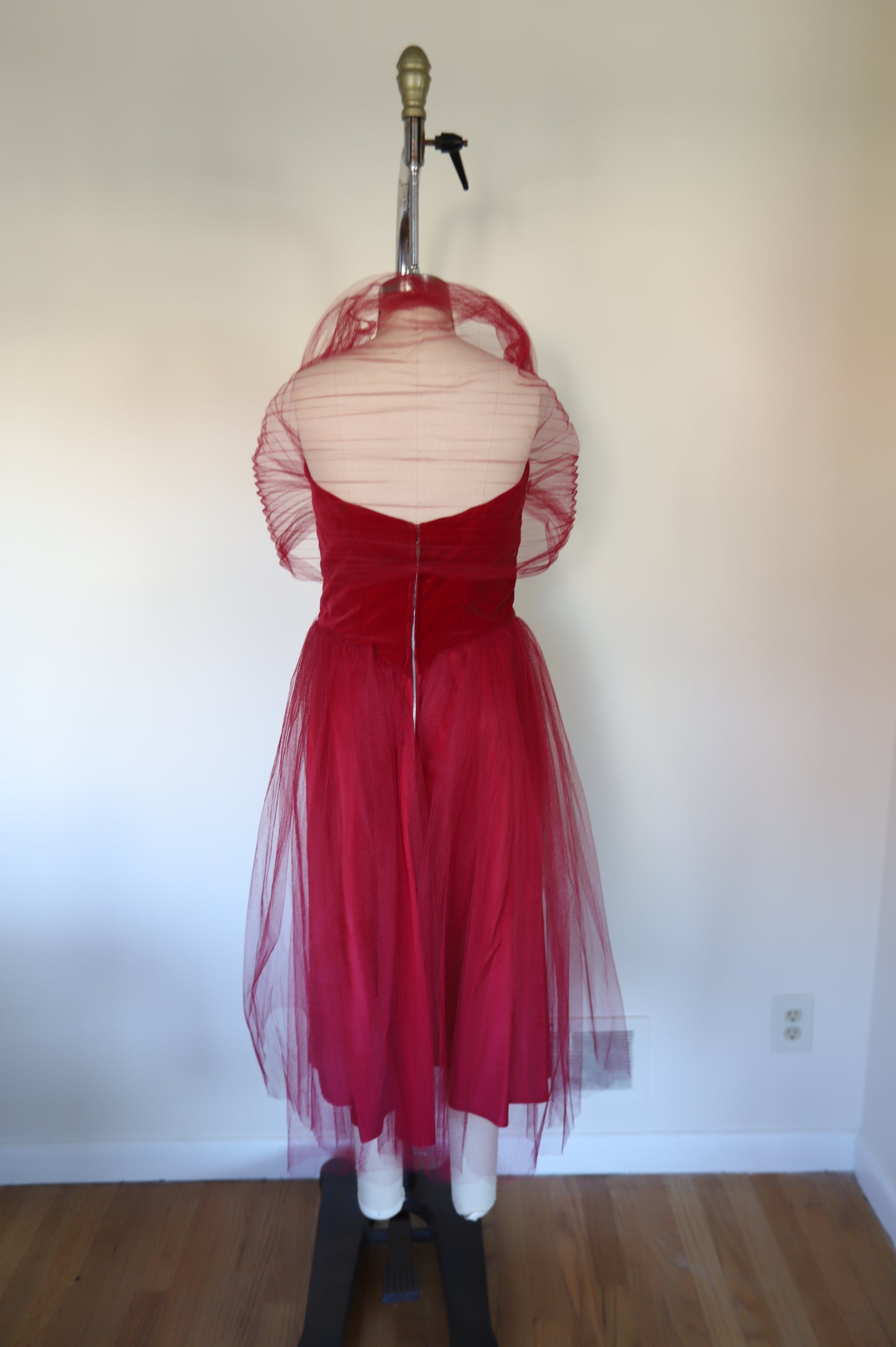 1950s Vintage Strapless Tulle Shawl Dress