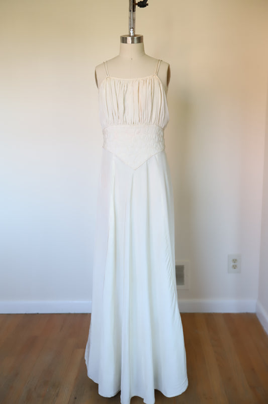 1950s Quilted Circle Bridal Gown
