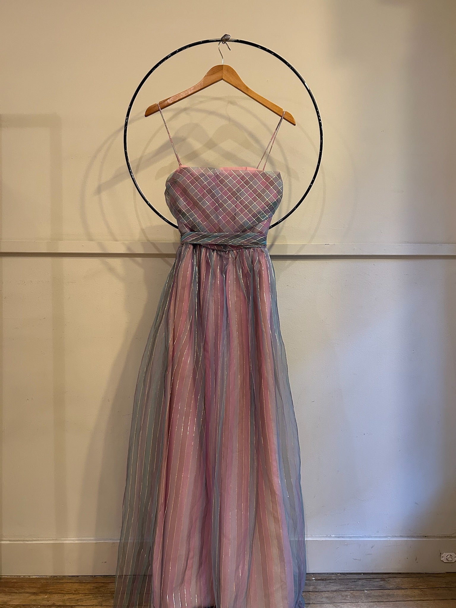 70s Striped Chiffon Gown With Optional Tie Waist – Allegra Vintij 70s Striped Chiffon Gown With Optional Tie Waist – Allegra Vintij