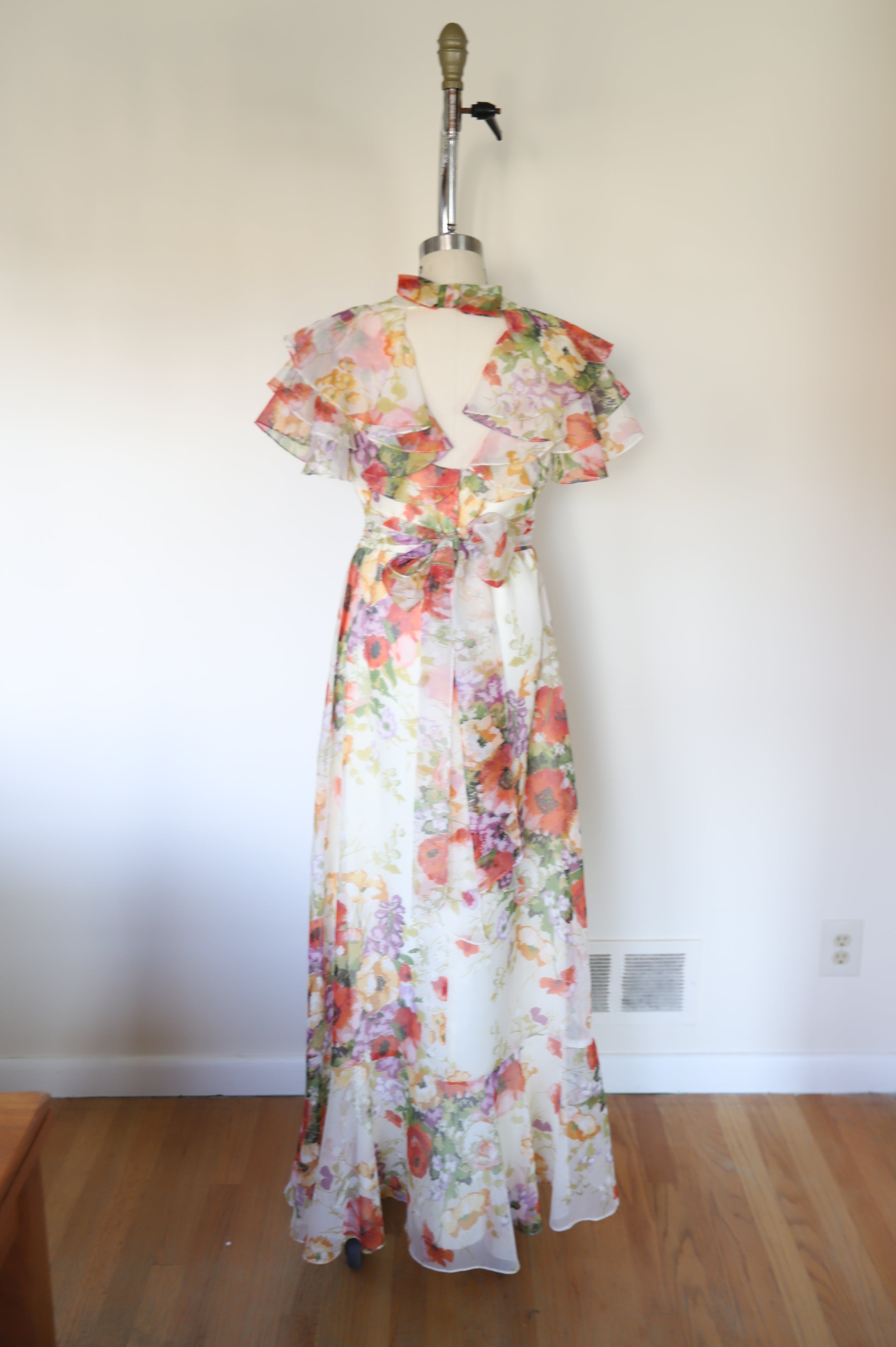 1960s/70s Vintage Handmade Floral Ruffle Tie Back Maxi Dress