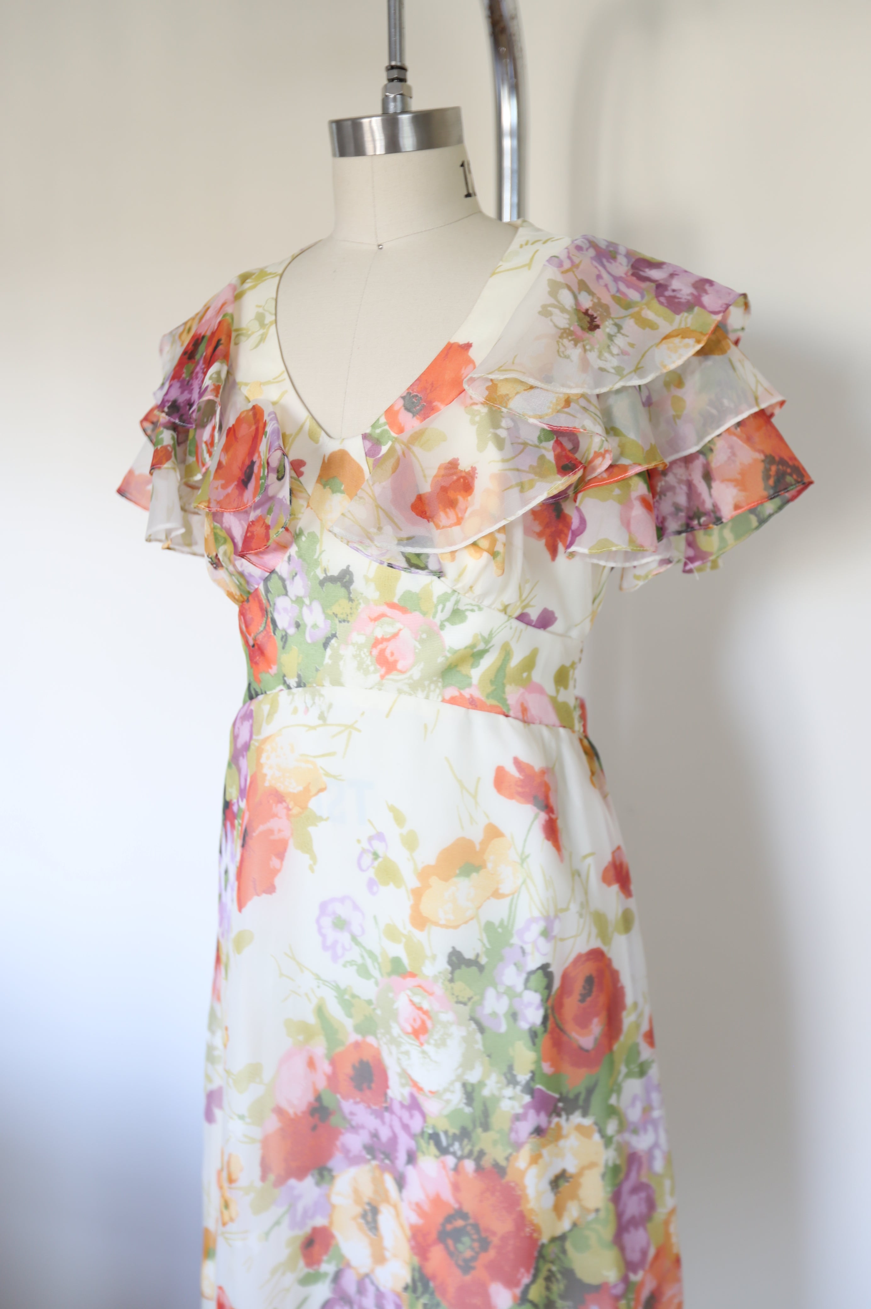 1960s/70s Vintage Handmade Floral Ruffle Tie Back Maxi Dress