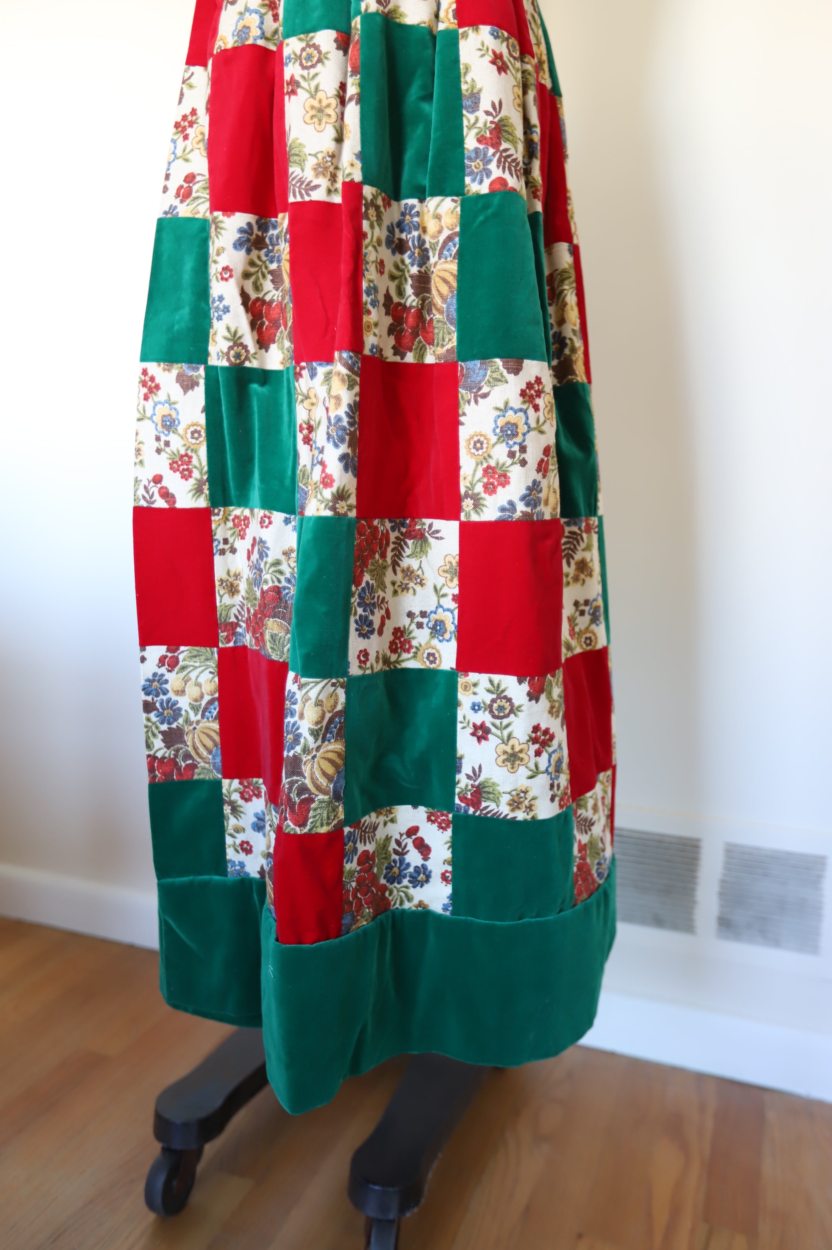 1970s Vintage Velvet Patchwork Christmas Skirt