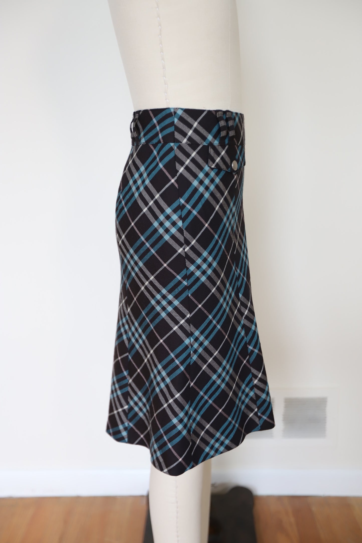 2000s Burberry Plaid Skirt