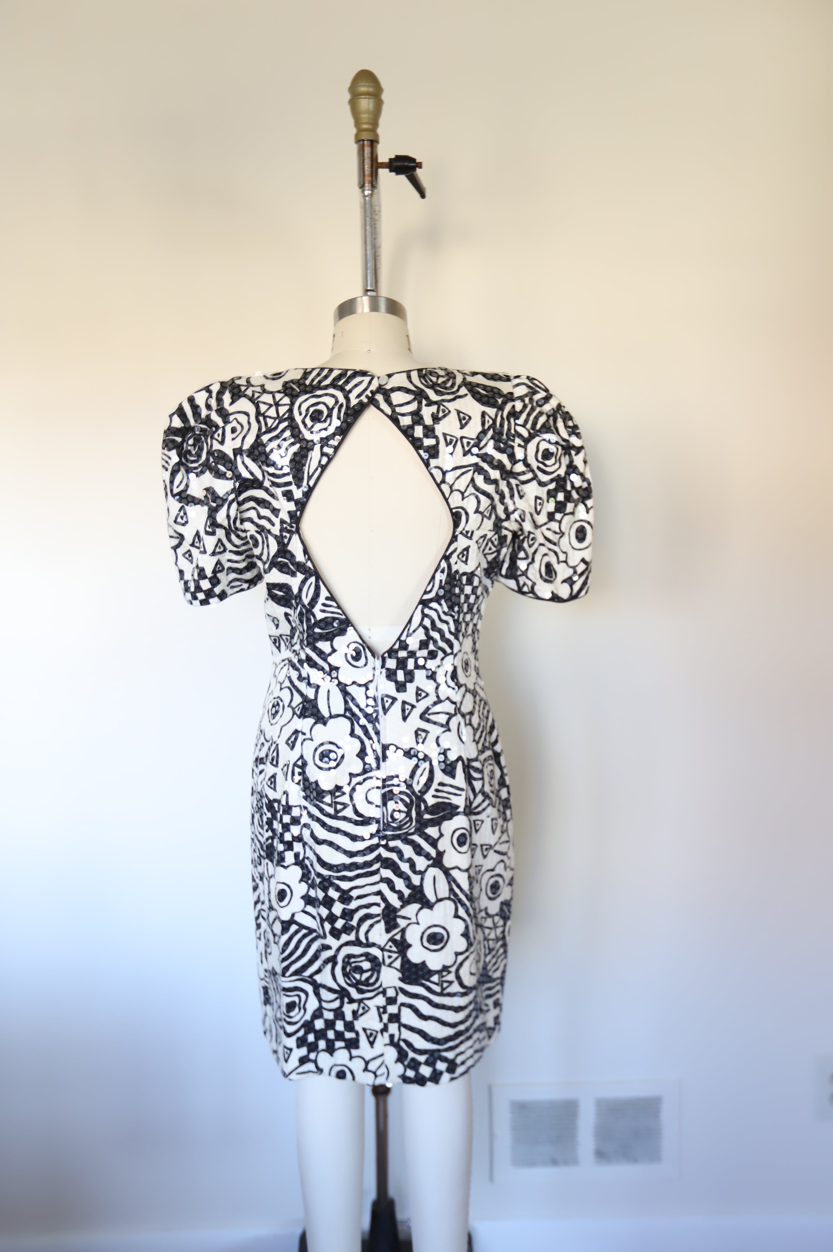 80s Vintage Studio 54 Rock-ability Style Floral/Geo Print Sequin Cut-Out Puff Sleeve Dress