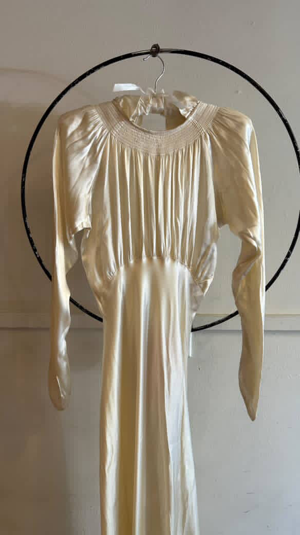 1940s gown