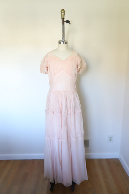 1950s Vintage Short Sleeve Pleated Sweetheart Tiered Layered Gown