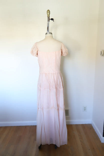 1950s Vintage Short Sleeve Pleated Sweetheart Tiered Layered Gown