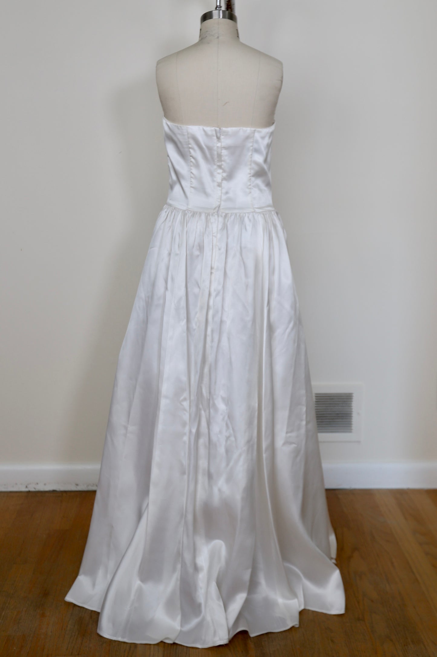 1990's Gunne Sax Strapless Bow Cascade Ruffle Gown