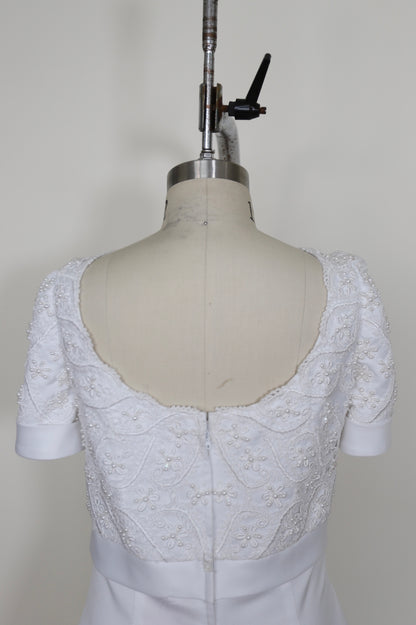 1990's Empire Waist Short Sleeve Lace A Line Gown