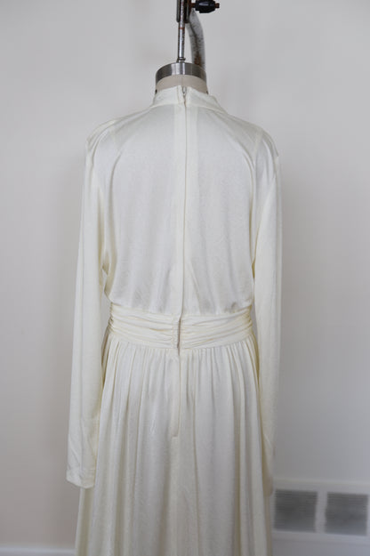 1970's Empire Waist Long Sleeve Ruched Dress