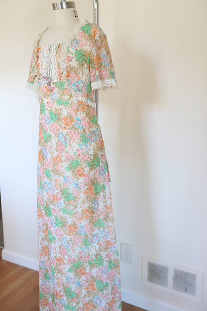 Vintage 1970s Floral Maxi Dress